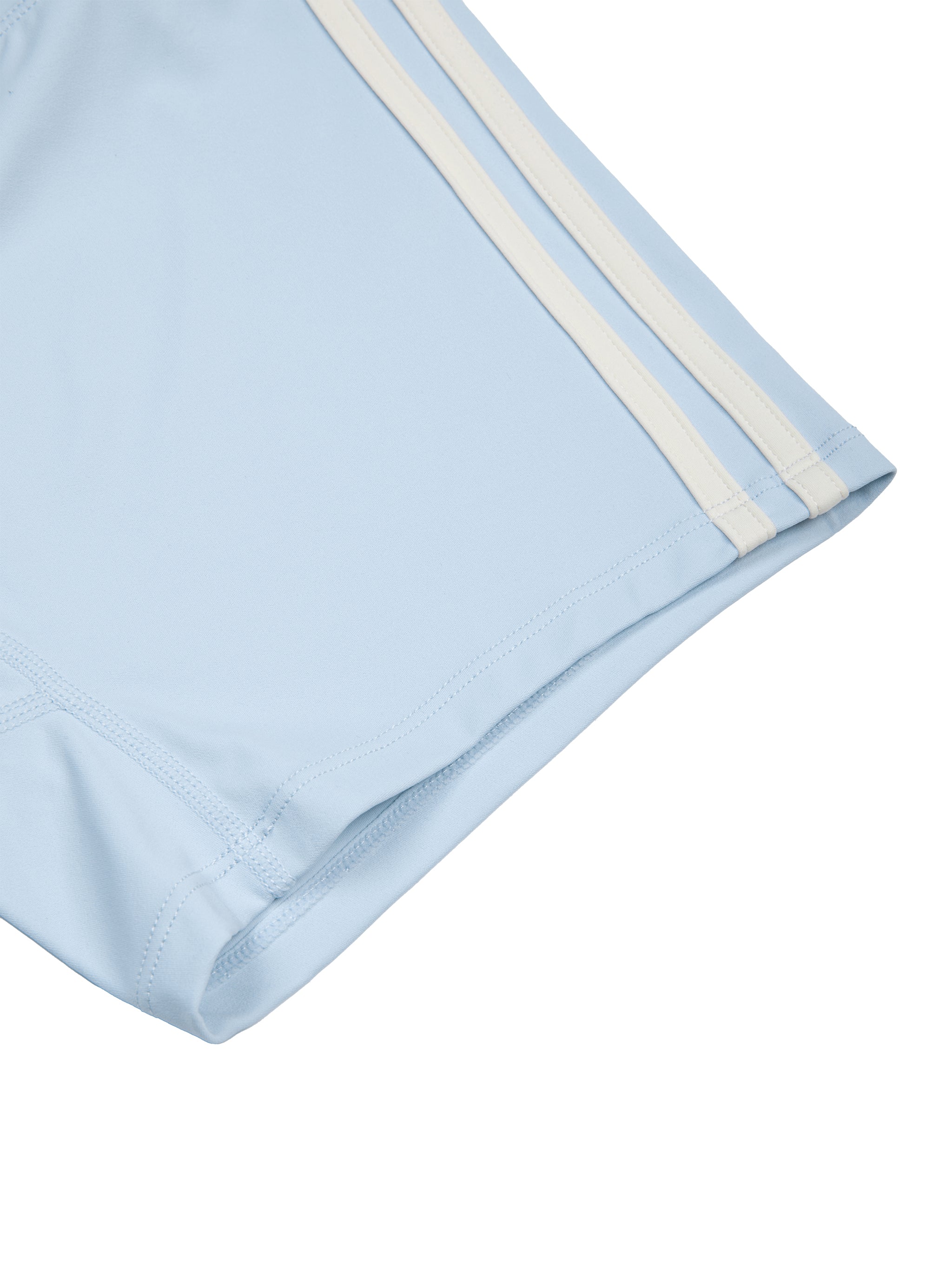 Women’s High-Waist Color Block Yoga Shorts fabric detail view 2
